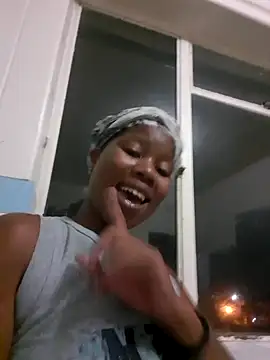 Snapshot of PerfectionBerrie chatting on February 2025 01:35:02 AM PerfectionBerrie online show from February 2025 01:35:02 AM