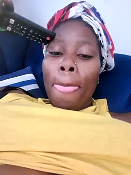 Snapshot of PerfectionBerrie chatting on February 2025 06:02:01 AM PerfectionBerrie online show from February 2025 06:02:01 AM