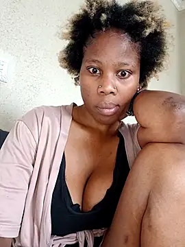 Snapshot of PerfectionBerrie chatting on February 2026 09:17:01 AM PerfectionBerrie online show from February 2026 09:17:01 AM