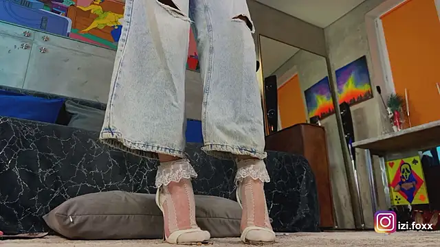 izi-fox online show from February 2026 04:43:01 PM