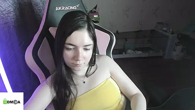 Crazy forest fairy online show from March 2026 02:04:02 AM