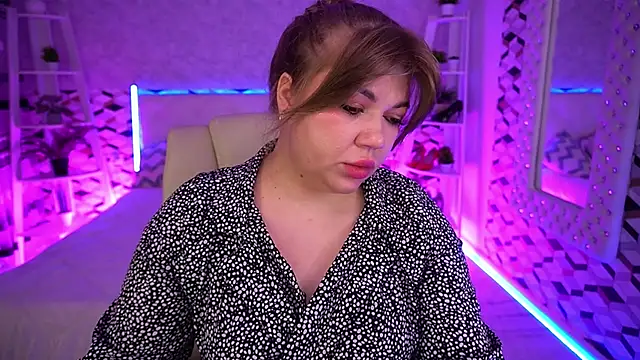 GabbieJay online show from June 2026 12:28:02 PM