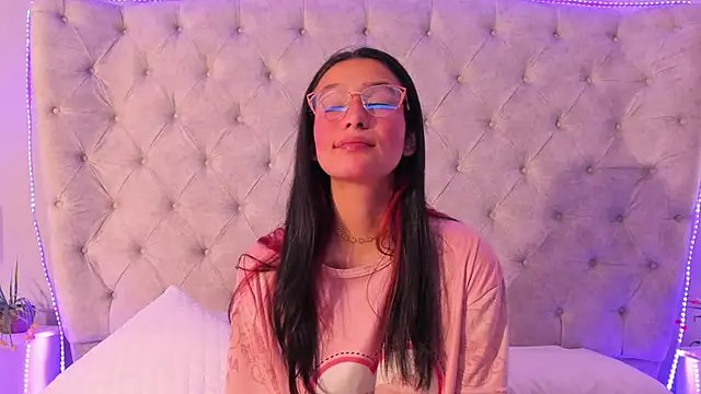 dafne bss online show from April 2026 05:01:02 AM