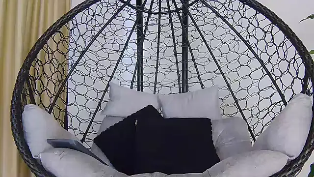 alex noa online show from November 2025 07:30:01 PM