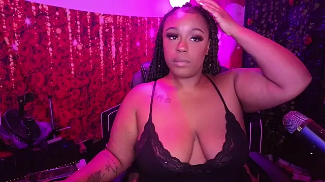 cheriserozequeen online show from May 2026 11:56:01 PM