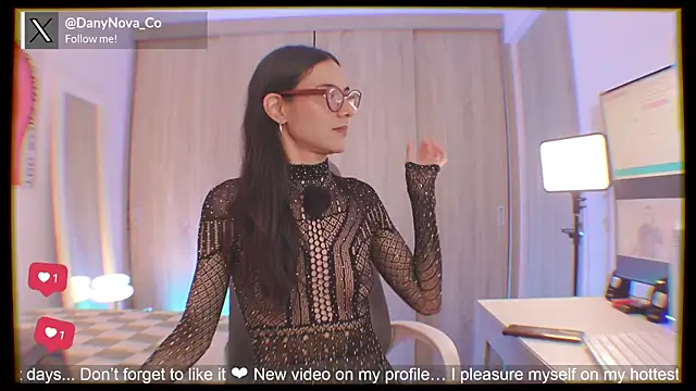 DanyNova Co online show from April 2026 09:18:02 PM