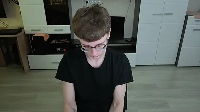 angryzan online show from April 2026 06:00:02 AM