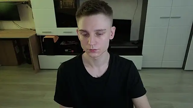 angryzan online show from April 2026 05:47:02 AM