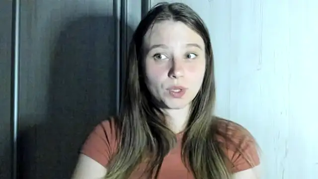 Snapshot of zarabloempje chatting on March 2026 04:01:02 PM zarabloempje online show from March 2026 04:01:02 PM