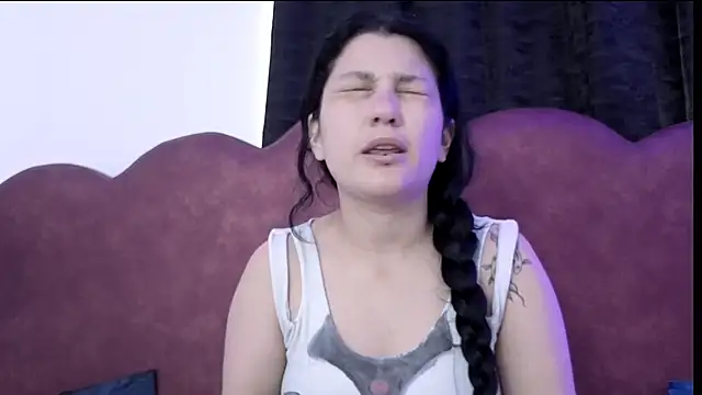 sophy rock online show from April 2026 01:45:02 PM