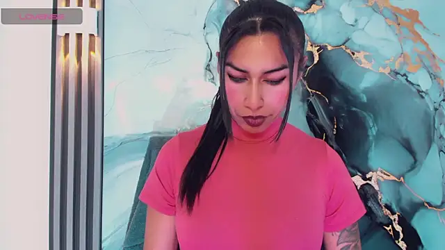 khiara moretti online show from February 2026 06:58:01 PM