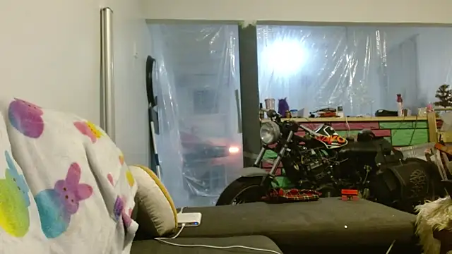 watermellonpussy online show from April 2026 08:12:02 AM