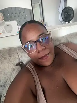 Snapshot of bbw_charlote chatting on June 2026 03:58:02 PM bbw charlote online show from June 2026 03:58:02 PM