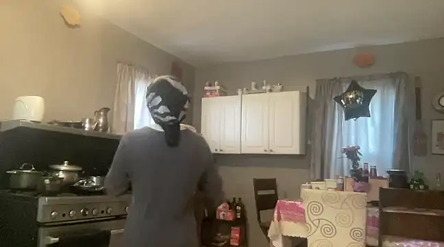 MommyConfident online show from February 2025 09:11:02 PM