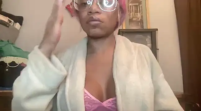 MommyConfident online show from March 2025 06:59:01 AM