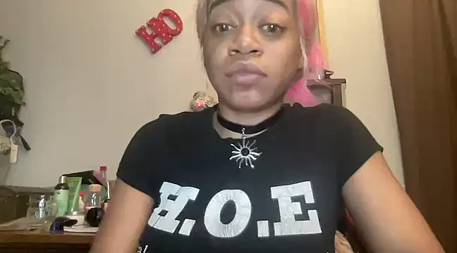 MommyConfident online show from March 2025 12:47:02 AM