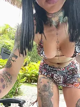 Juana 777 online show from March 2026 05:29:01 PM