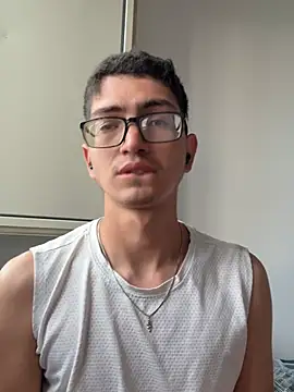 TylerWhite  online show from May 2026 04:36:02 PM