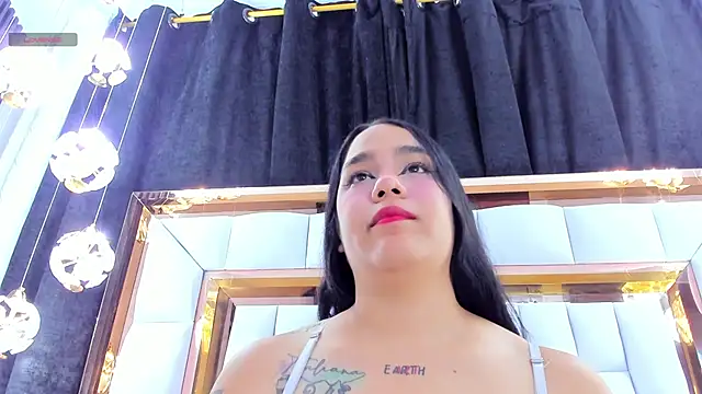 RileySweett online show from April 2026 12:41:02 PM