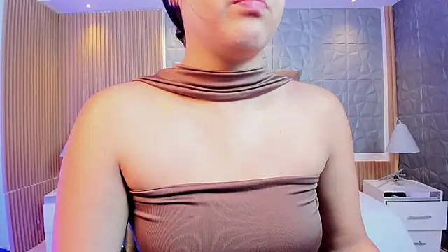 paulina sweett  online show from March 2026 12:27:02 PM