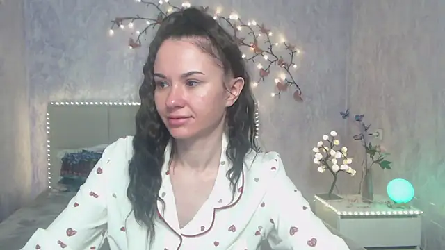 KaraCriegs online show from March 2026 06:14:02 PM