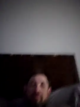 caliguy37 online show from April 2026 01:23:02 AM