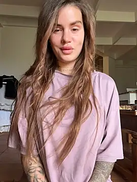 EmiliaCatalina online show from March 2025 04:56:02 PM