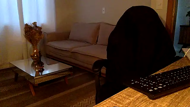 Smoker Ginger online show from March 2026 09:48:01 AM