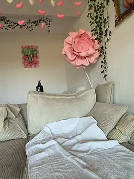 Stella-Kink online show from March 2026 10:06:01 AM