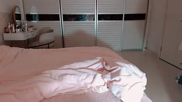 -Lucky Girl online show from February 2026 02:26:02 AM