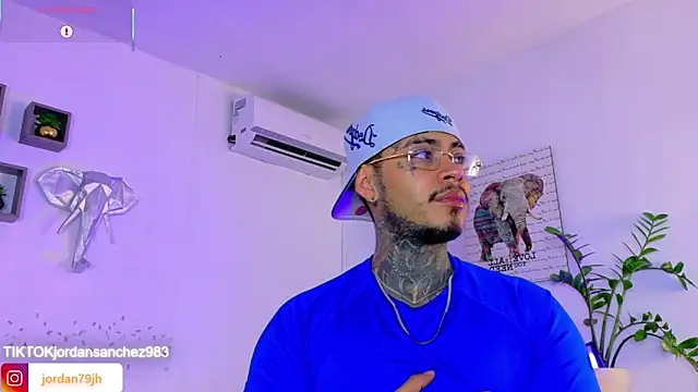 JordanSmiith  online show from April 2026 08:54:02 PM