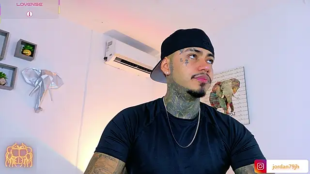JordanSmiith  online show from July 2026 08:33:02 PM