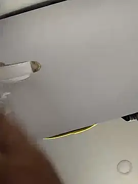 Snapshot of Charlotte_cutee18 chatting on October 2025 03:24:01 PM Charlotte cutee18 online show from October 2025 03:24:01 PM