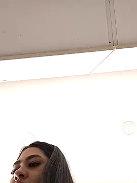 Snapshot of Charlotte_cutee18 chatting on October 2025 01:01:02 PM Charlotte cutee18 online show from October 2025 01:01:02 PM