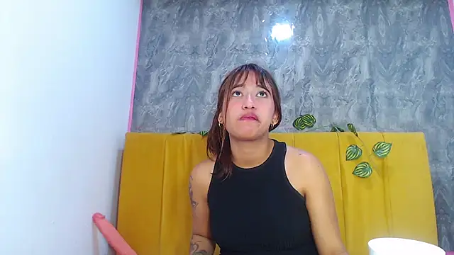 angelicatorrecm101 online show from March 2025 01:43:02 AM