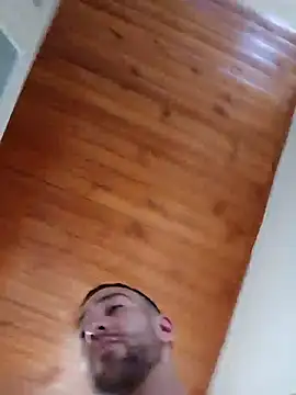 sebasxx97 online show from April 2026 07:18:01 PM