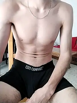 Snapshot of Zoro_23cm chatting on September 2025 02:16:02 PM Zoro 23cm online show from September 2025 02:16:02 PM