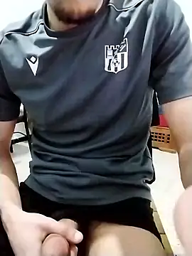 Snapshot of Zoro_23cm chatting on January 2026 10:15:02 PM Zoro 23cm online show from January 2026 10:15:02 PM