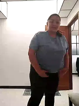 Snapshot of antoniamoreno82 chatting on December 2024 02:33:02 PM antoniamoreno82 online show from December 2024 02:33:02 PM