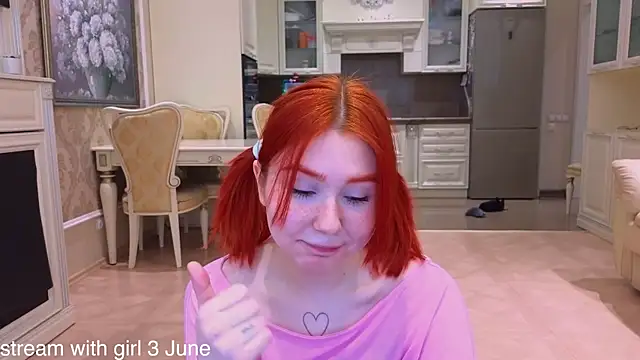 Snapshot of hannah_lourens chatting on May 2026 12:13:02 PM hannah lourens online show from May 2026 12:13:02 PM