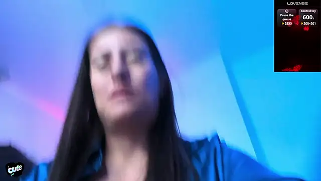 Saskyaa online show from March 2026 03:24:02 AM