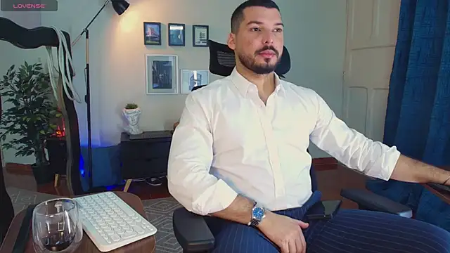 HenryBenso online show from April 2026 03:24:02 PM