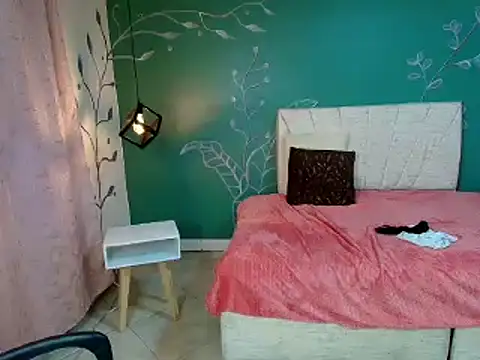 Snapshot of MariamCute_ chatting on February 2025 05:51:02 AM MariamCute online show from February 2025 05:51:02 AM