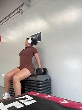 Nathcurly  online show from April 2026 08:04:01 PM