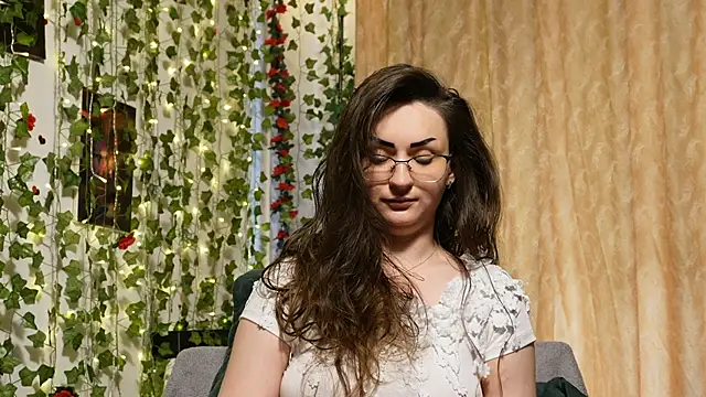 NaughtYHomemadE online show from July 2026 07:25:02 AM