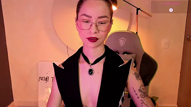 rosse 98  online show from May 2026 02:10:01 PM