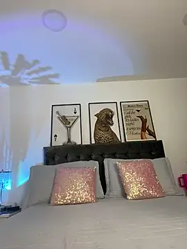 exoticcute online show from March 2026 09:21:01 PM