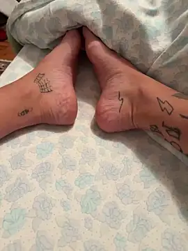 Snapshot of Alessandroxxx6968 chatting on October 2025 01:13:02 AM Alessandroxxx6968 online show from October 2025 01:13:02 AM