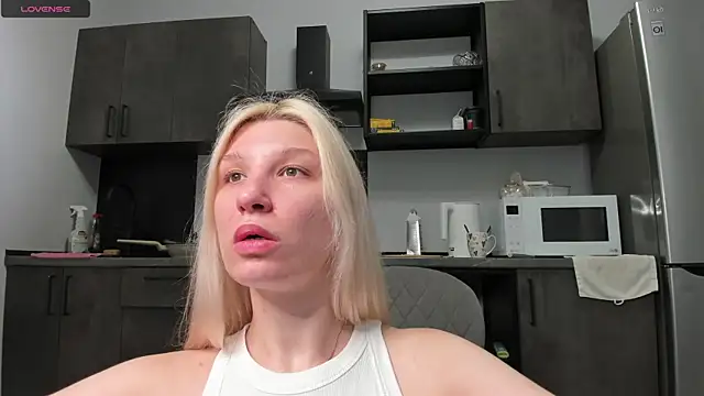 Linaa Land online show from July 2026 06:39:02 PM