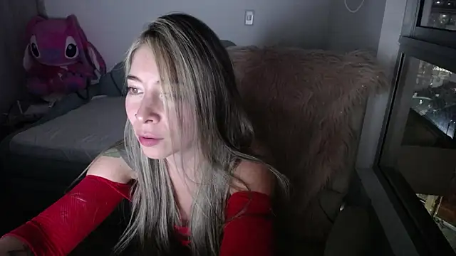  arianalzate  online show from December 2024 11:39:01 PM